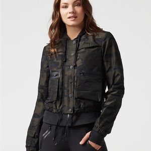 BLANC NOIR SKYFALL AVIATOR JACKET XS - LIKE NEW ATHLETIC RAIN JACKET